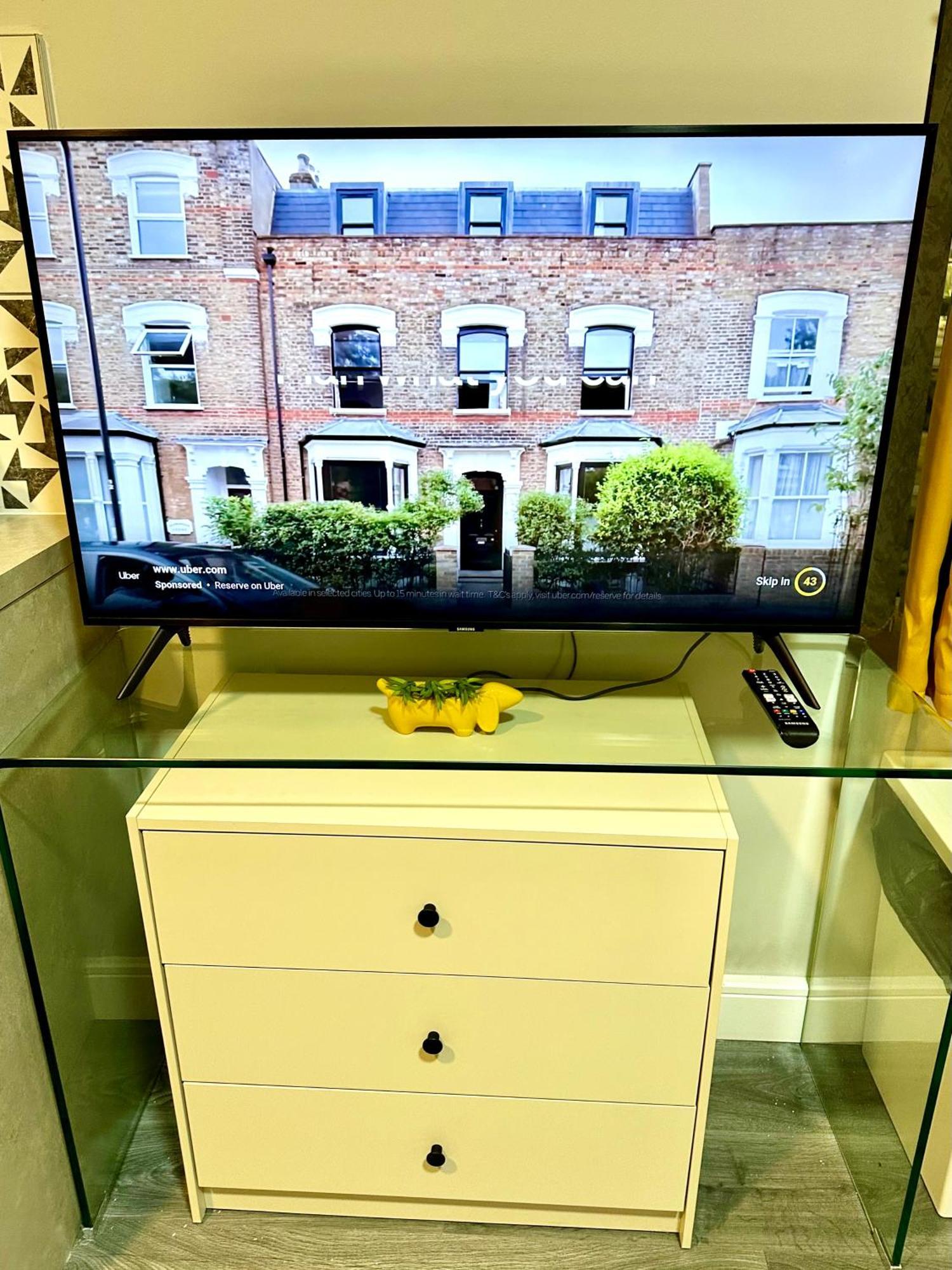 Private Luxurious City Studio-Daily,Weekly,Monthly Бирмингем Экстерьер фото